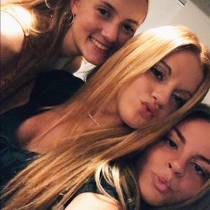 Meet your Posher, Emma